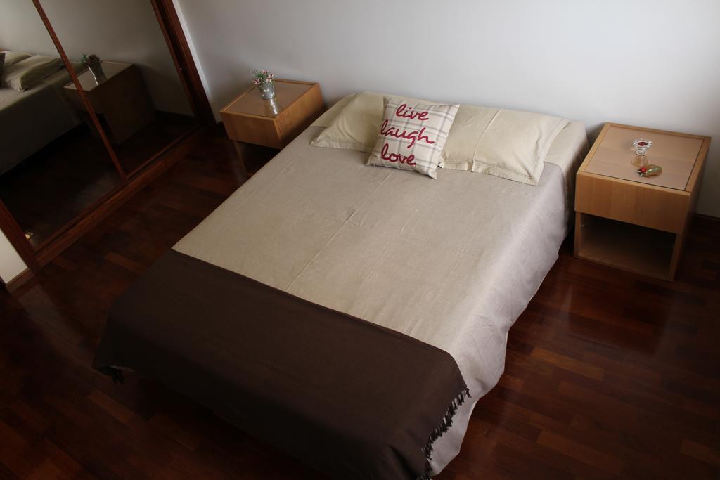 House4U Vila Nova Vila Nova de Gaia Kamer foto